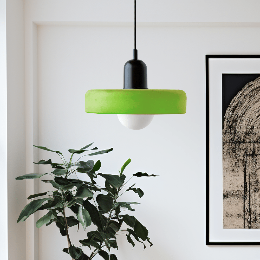 Lampa wisząca szklana w stylu Bauhaus