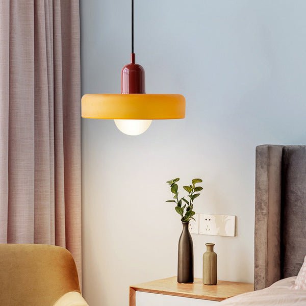 Lampa wisząca szklana w stylu Bauhaus