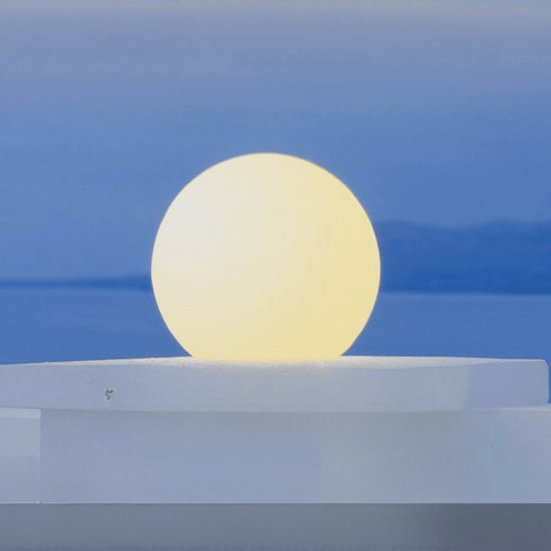 Solarna lampa ogrodowa kula LED