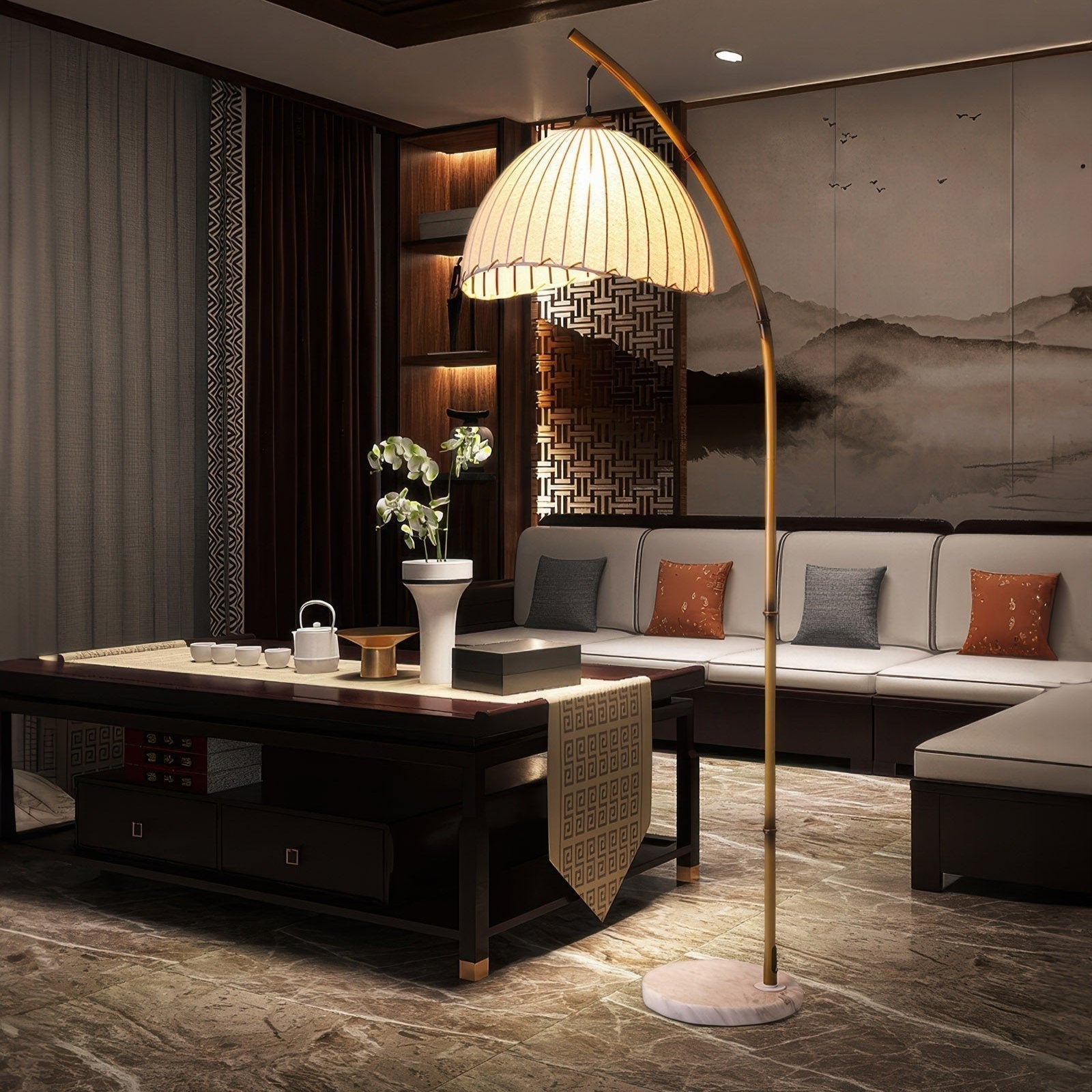 Lampa podłogowa łukowa z materiałowym kloszem