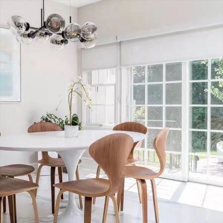 Lampa wisząca z ośmioma szklanymi kulami