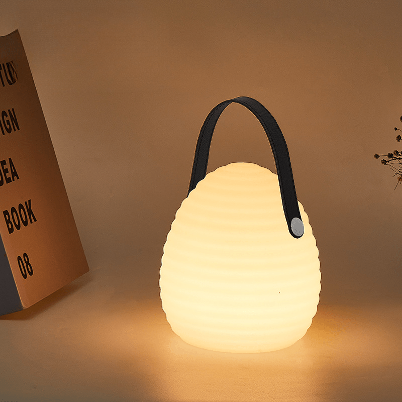 Przenośna lampa ogrodowa LED z uchwytem