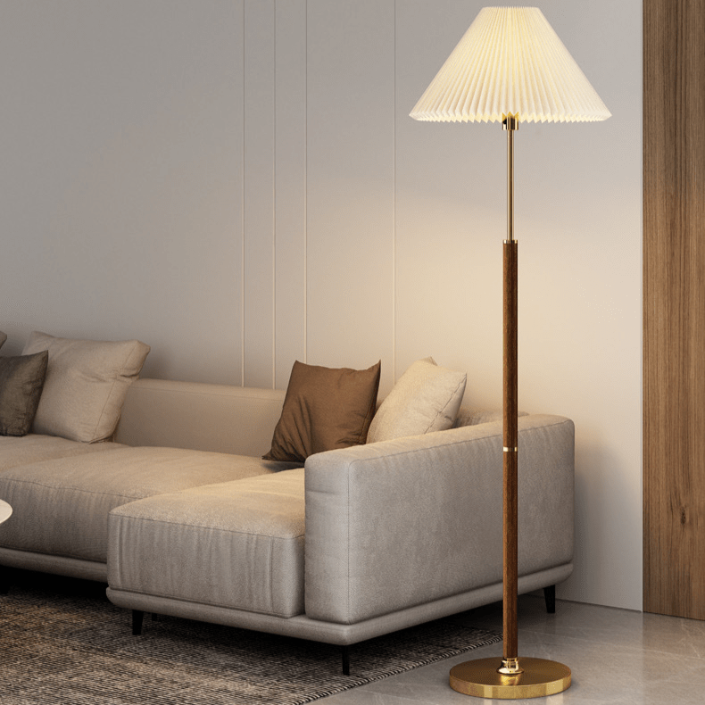 Nowoczesna lampa podłogowa z tkaninowym kloszem