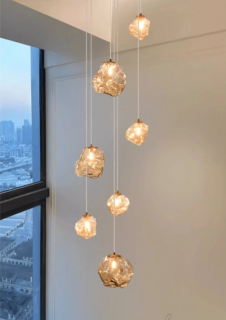 Nowoczesny żyrandol schodowy LED z wieloma kloszami