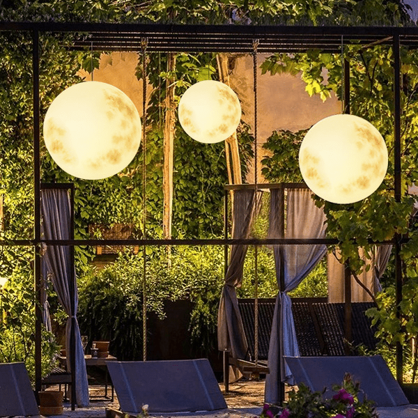 Ogrodowa lampa dekoracyjna LED w kształcie księżyca
